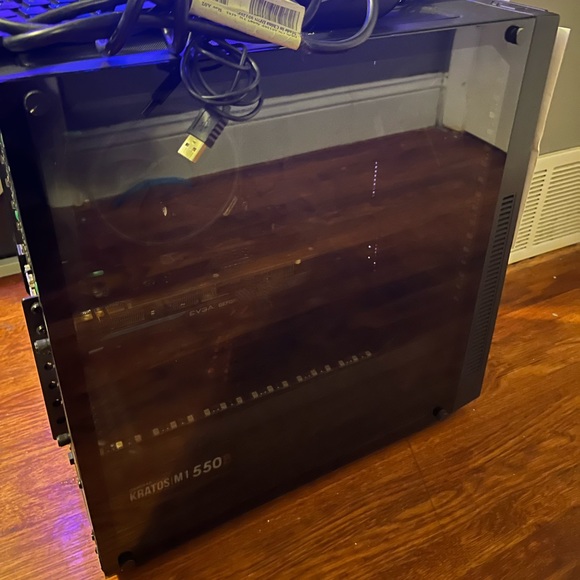 I’m selling this gaming pc it’s done very good for me over the past year or so